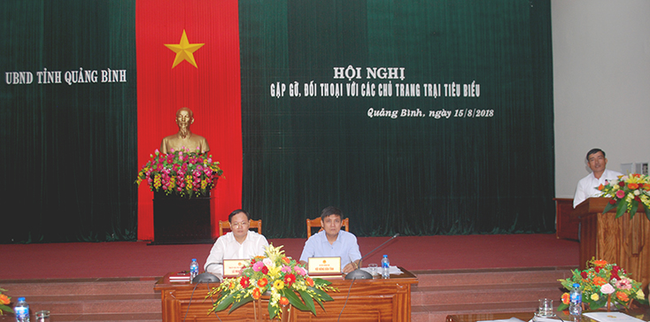Đồng chí Lê Minh Ngân, Phó Chủ tịch UBND tỉnh chủ trì hội nghị