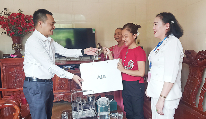 AIA Việt Nam đồng hành vì quyền lợi khách hàng