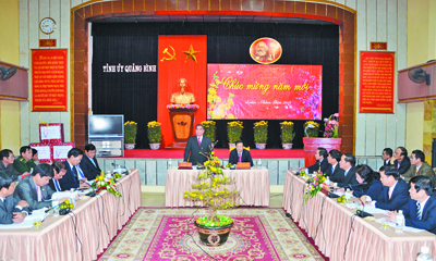 Đồng chí Lê Hồng Anh, Thường trực Ban Bí thư thăm và làm việc tại Quảng Bình.