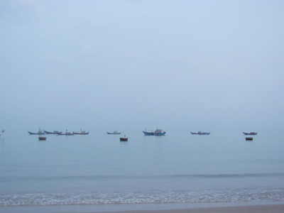 Biển Vũng Chùa-Đảo Yến (Quảng Trạch).