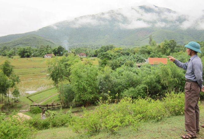 Nếu hồ Cây Bốm bị vỡ thì tính mạng và tài sản của các hộ dân xung quanh sẽ bị đe dọa.