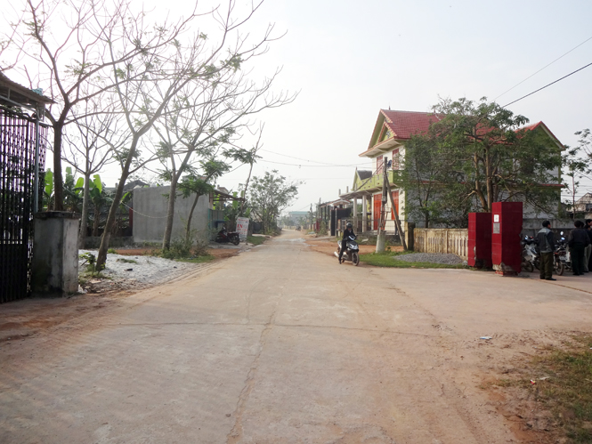 Bộ mặt nông thôn xã Quảng Phương đã có nhiều khởi sắc.