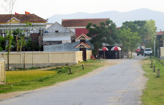 Hầu hết các tuyến đường trên địa bàn phường Quảng Phong đều đã được bê tông hóa.