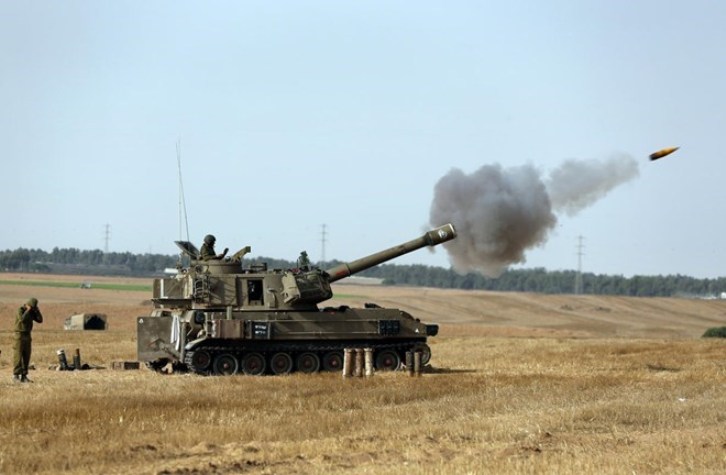 Quân đội Israel pháo kích vào Gaza (Nguồn: AP)