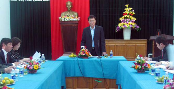 Đồng chí Lương Ngọc Bính, Ủy viên Trung ương Đảng, Bí thư Tỉnh ủy, Chủ tịch HĐND tỉnh kết luận buổi làm việc.