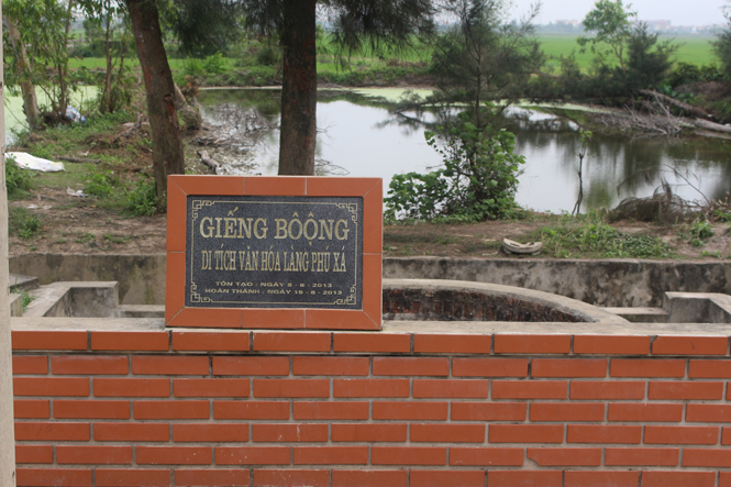 Giếng làng, một trong những yếu tố văn hóa, tâm linh cũng được phục hồi trong quá trình xây dựng NTM ở Lộc Ninh.