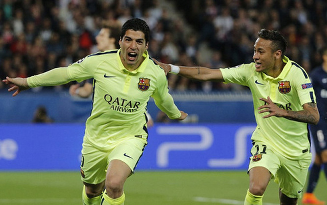 Suarez và Neymar giúp Barca đặt một chân vào bán kết (Ảnh: Reuters)