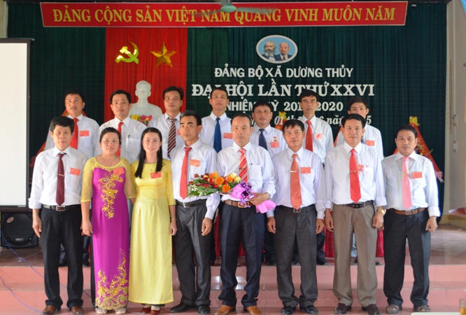 BCH Đảng bộ xã Dương Thủy nhiệm kỳ 2015 - 2020 ra mắt Đại hội