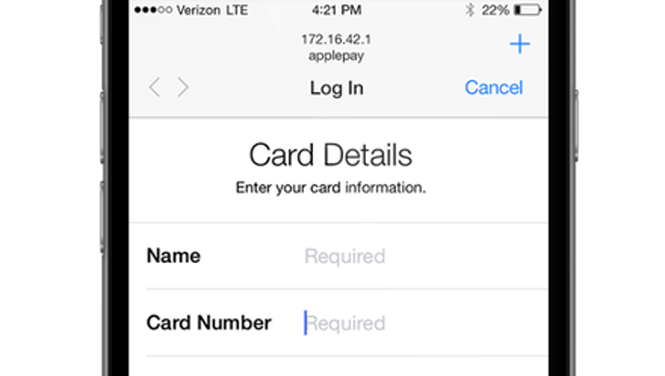  Trang điền thông tin thẻ tín dụng giả mạo Apple Pay, có tiêu đề 