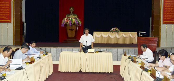 Đồng chí Lương Ngọc Bính, Uỷ viên Trung ương Đảng, Bí thư Tỉnh uỷ, Chủ tịch HĐND tỉnh kết luận hội nghị.