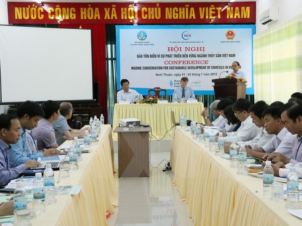 Thứ trưởng Bộ Nông nghiệp và Phát triển nông thôn Vũ Văn Tám phát biểu tại Hội nghị. (Ảnh: Đức Ánh/TTXVN)