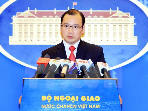 Người phát ngôn Bộ Ngoại giao Lê Hải Bình phát biểu tại buổi họp báo. (Ảnh: An Đăng/TTXVN)