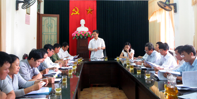 Ban tổ chức cuộc thi viết “Tìm hiểu Hiến pháp nước Cộng hòa xã hội chủ nghĩa Việt Nam” tổ chức cuộc họp thông qua kết quả.