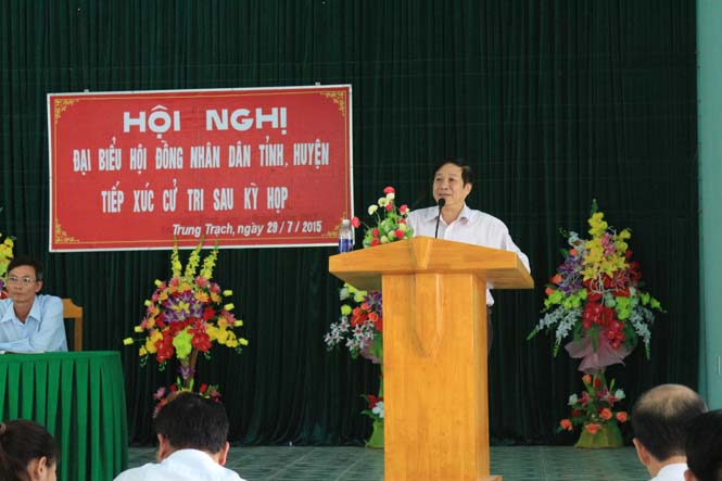 Đồng chí Nguyễn Xuân Quang, UVTV Tỉnh ủy, Phó Chủ tịch UBND tỉnh trả lời kiến nghị của cử tri