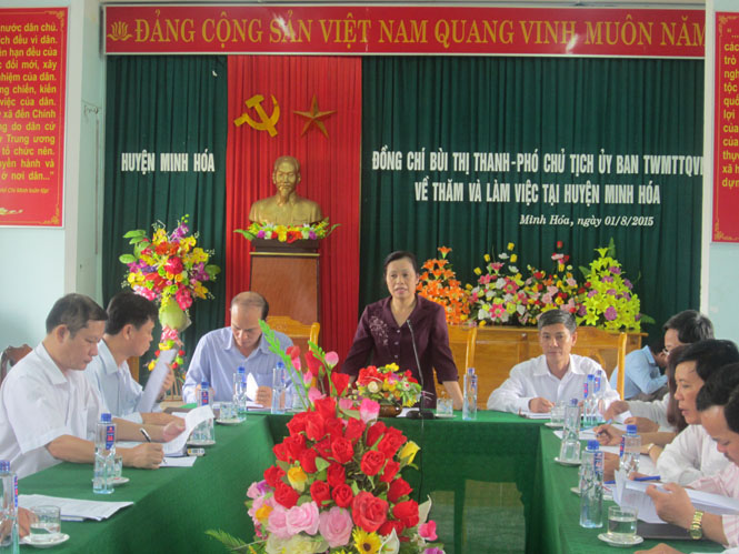 Đồng chí Bùi Thị Thanh, Phó Chủ tịch Ủy ban Trung ương MTTQVN phát biểu tại buổi làm việc