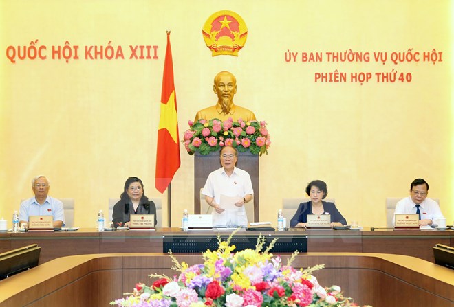 Chủ tịch Quốc hội Nguyễn Sinh Hùng phát biểu khai mạc Phiên họp thứ 40 của Ủy ban Thường vụ Quốc hội. (Ảnh: Nhan Sáng/TTXVN)
