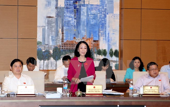 Chủ nhiệm Ủy ban về các Vấn đề xã hội của Quốc hội Trương Thị Mai phát biểu ý kiến. (Ảnh: Phạm Kiên/TTXVN)