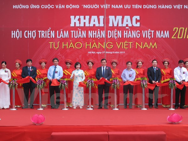 Lễ khai mạc Triển lãm Tuần nhận diện hàng Việt tại Trung tâm Triển lãm Giảng Võ, Hà Nội (Ảnh: Đức Duy/Vietnam+)