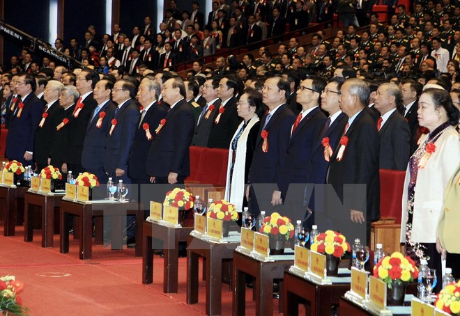 Các vị lãnh đạo, nguyên lãnh đạo Đảng, Nhà nước và các đại biểu dự Đại hội. (Ảnh: TTXVN)