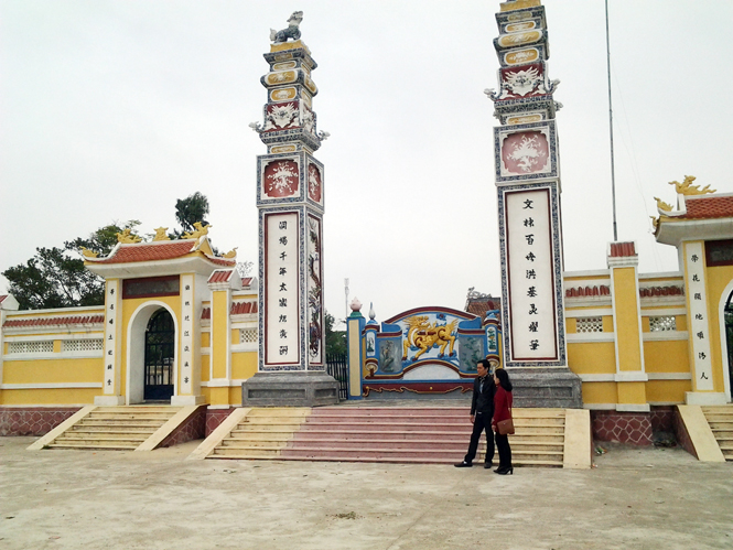 Đình làng La Hà, một trong những công trình có kiến trúc nghệ thuật tinh xảo bậc nhất của tỉnh Quảng Bình