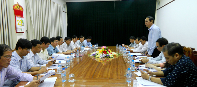 Đồng chí Vũ Điều, Phó Chủ tịch Thường trực Hội Nông dân Việt Nam phát biểu kết luận tại buổi làm việc.