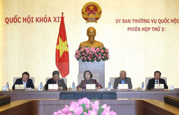 Chủ tịch Quốc hội Nguyễn Thị Kim Ngân chủ trì phiên họp. Ảnh: Doãn Tấn - TTXVN