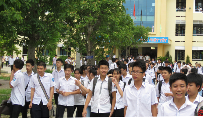 Năm học 2017-2018, chỉ thi tuyển vào lớp 10 Trường THPT chuyên Võ Nguyên Giáp, các trường còn lại sẽ thực hiện phương thức xét tuyển.