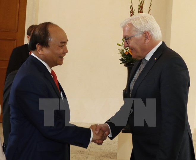 Thủ tướng Nguyễn Xuân Phúc hội kiến Tổng thống Đức Frank-Walter Steinmeier. (Ảnh: Thống Nhất/TTXVN)