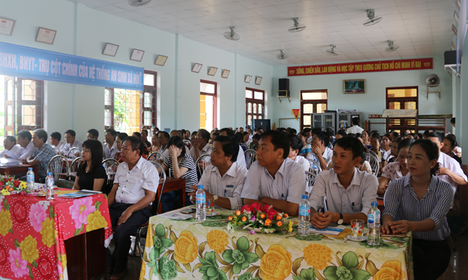 Diễn đàn đã thu hút sự tham gia nhiệt tình của người dân huyện Lệ Thủy.  