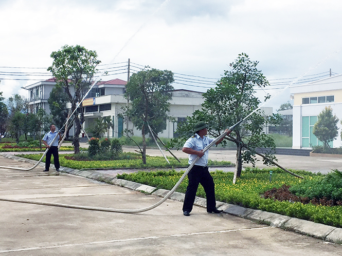 Hệ thống vòi phun nước hiện đại phục vụ công tác PCCC vừa được Xí nghiệp may Hà Quảng đầu tư mua sắm mới.