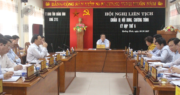 Đồng chí Chủ tịch HĐND tỉnh kết luận hội ngh