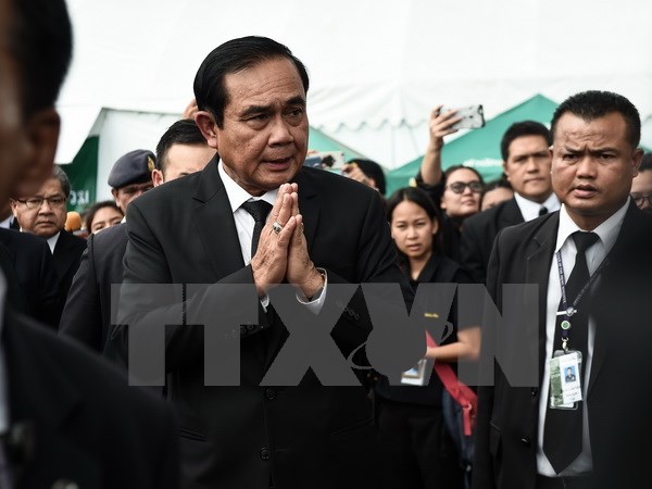 Thủ tướng Thái Lan Prayut Chan-ocha (giữa) tại một sự kiện ở Bangkok. (Nguồn: AFP/TTXVN)