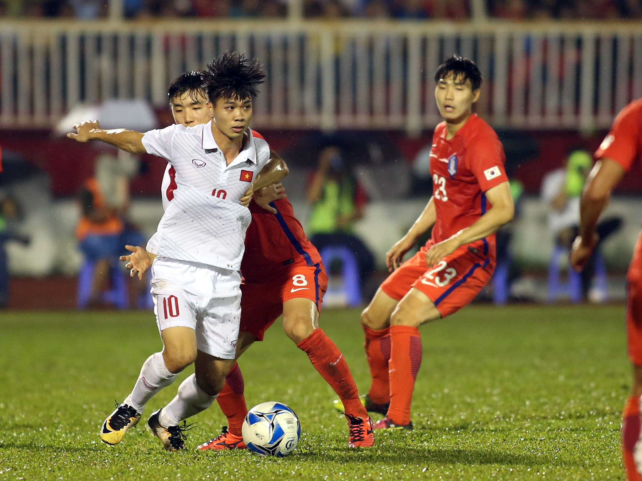  Tại VCK U-23 châu Á sắp tới, Công Phượng sẽ lại ghi bàn vào lưới U-23 Hàn Quốc như ở vòng loại? Ảnh: N.KHÔI