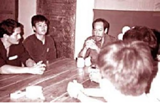 Đối tượng Hoàng Cơ Minh họp bàn với đồng bọn trước ngày xâm nhập về Việt Nam.