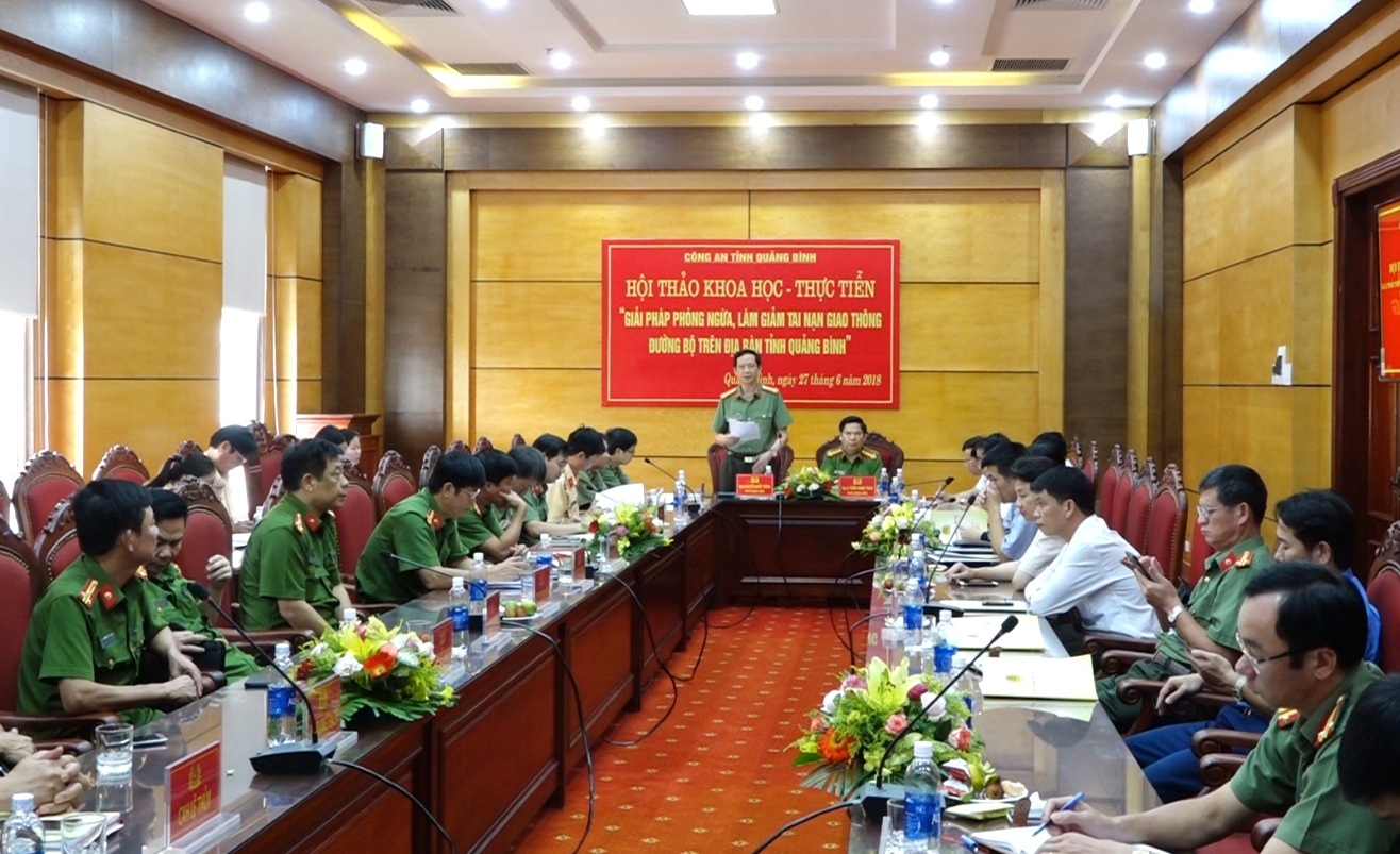 Hội thảo khoa học - thực tiễn giải pháp phòng ngừa, làm giảm tai nạn giao thông đường bộ trên địa bàn tỉnh Quảng Bình