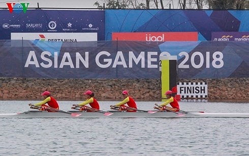 Đội Rowing nữ mang về HCV đầu tiên cho thể thao Việt Nam ở ASIAD 2018. (Ảnh: Xuân Bình)