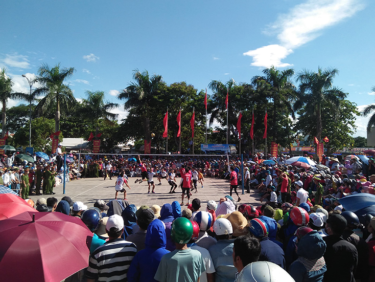 Giải bóng chuyền truyền thống huyện Lệ Thủy năm 2018
