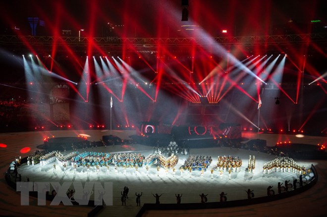 Một màn biểu diễn nghệ thuật đặc sắc tại lễ bế mạc Đại hội thể thao châu Á (ASIAD) 2018 trên sân vận động Gelora Bung Karno ở thủ đô Jakarta, Indonesia tối 2/9. (Nguồn: THX/TTXVN)