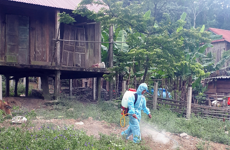 Công tác vệ sinh, tiêu độc khử trùng được triển khai thực hiện tốt tại các địa phương trên địa bàn tỉnh.