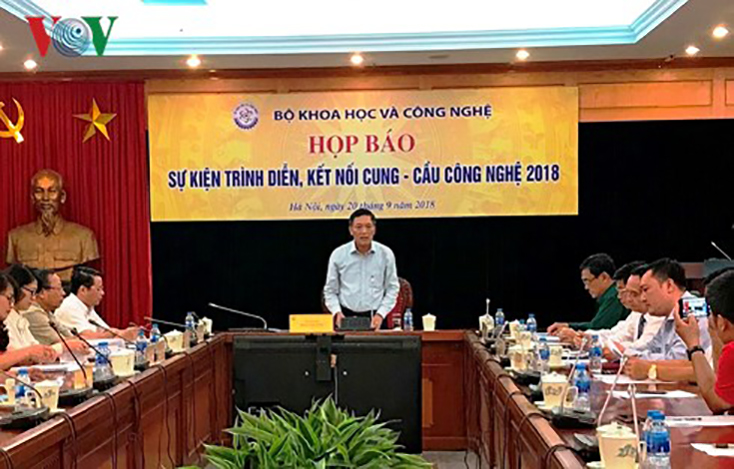 Thứ trưởng Trần Văn Tùng cung cấp thông tin về TechDemo 2018.