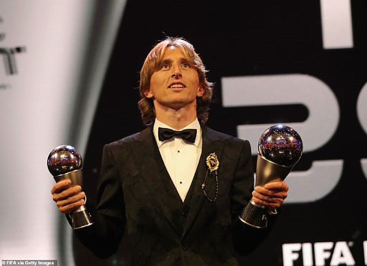 Modric giành giải The Best năm 2018 (Ảnh: Getty).