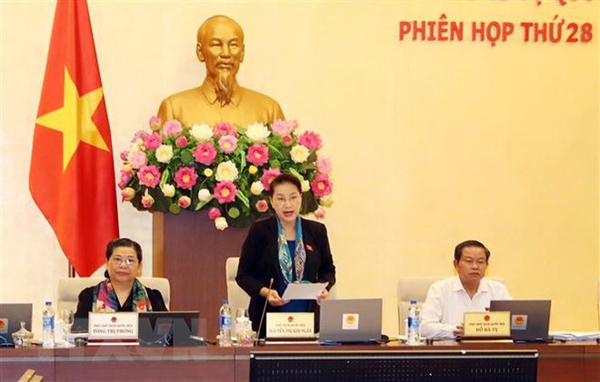 Chủ tịch Quốc hội Nguyễn Thị Kim Ngân phát biểu khai mạc Phiên họp thứ 28 của Ủy ban Thường vụ Quốc hội. (Ảnh: Trọng Đức/TTXVN)