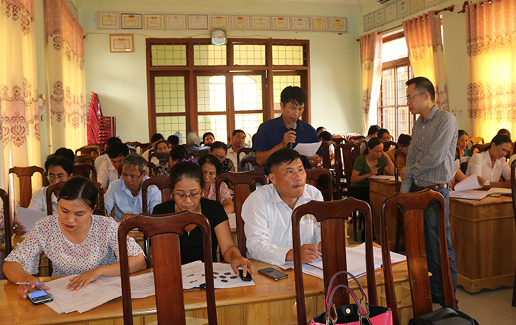 Một buổi tập huấn, đào tạo nghiệp vụ cho các ĐLT của BHXH tỉnh tại huyện Tuyên Hóa. 