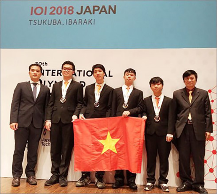  Đoàn Việt Nam đứng thứ 12 trong kỳ thi Olympic Tin học quốc tế năm nay. (Ảnh: Bộ GD-ĐT)