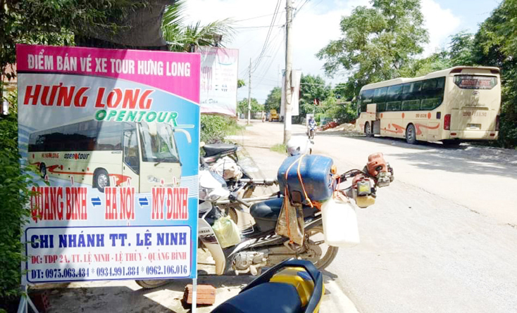 Điểm bán vé xe Hưng Long tại thị trấn Lệ Ninh, huyện Lệ Thủy đã vi phạm Nghị định số 86/2007/TTLT/BTC-BGTVT về hoạt động vận tải hành khách.