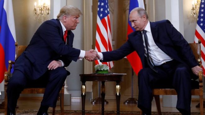 Tổng thống Mỹ Donald Trump và người đồng cấp Nga Putin. (Nguồn: Reuters)