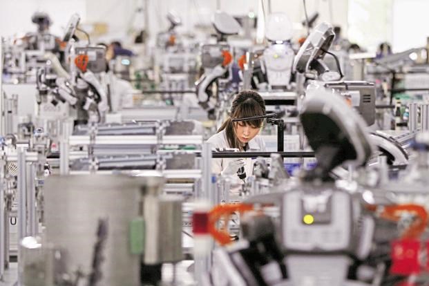 Nội các Nhật Bản đề xuất mở cửa rộng hơn cho lao động nước ngoài