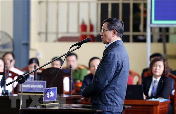 Vụ đánh bạc nghìn tỷ: Bị cáo Phan Văn Vĩnh lên bục xét hỏi