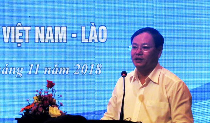 Đồng chí Phó Chủ tịch UBND tỉnh Lê Minh Ngân phát biểu tại hội nghị.