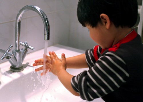 Rửa tay là một cách phòng ngừa cảm hiệu quả